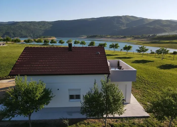Vikendica Bruse Villa Jaklici photo