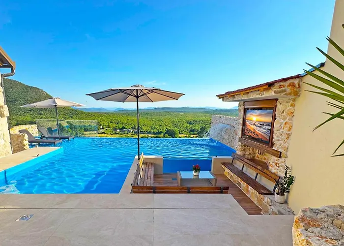 Sunset Stone Villa Buhovo photo