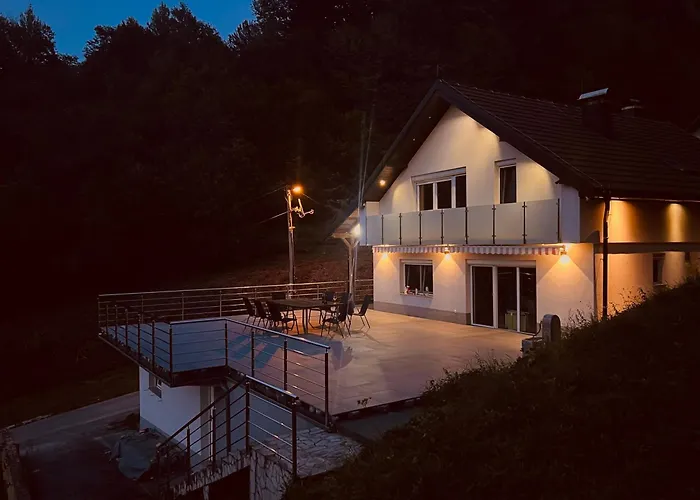 House In Kresevo - Mountain View - fotografija