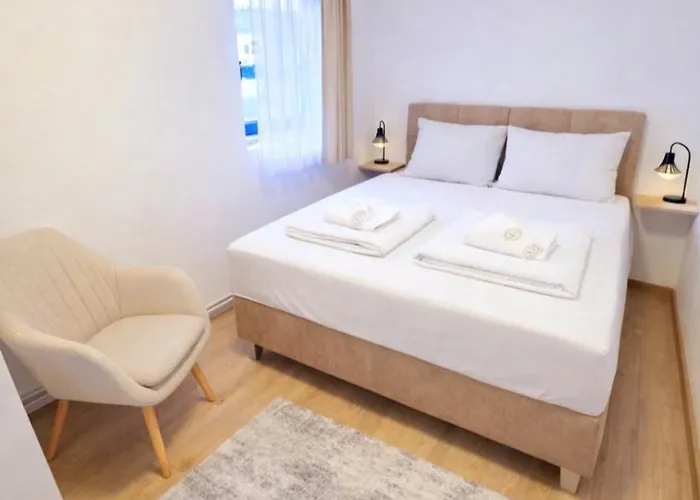 KostajnicaStan Na Dan Bumbar公寓照片